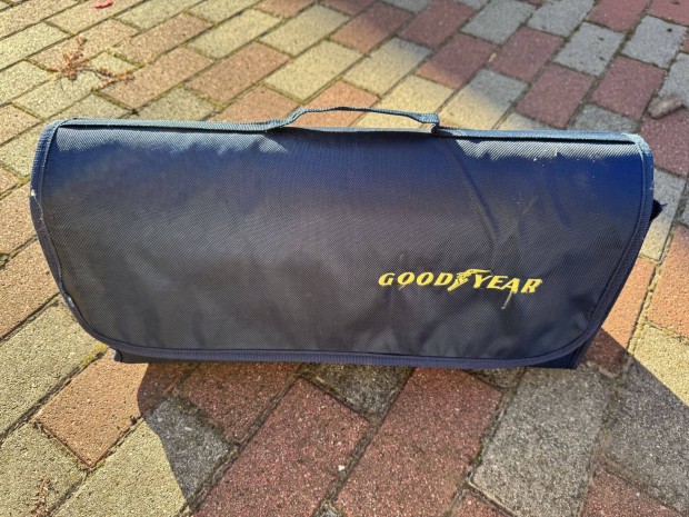 Goodyear aut�s rendszerez� t�ska