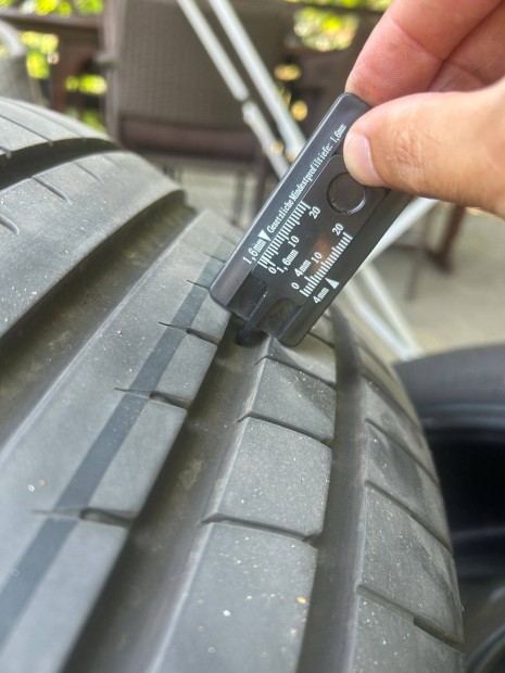 Goodyear eagle f1 asymmetric 5 245/40 r19 jszer nyrigumi