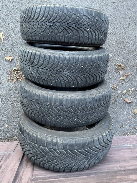 Goodyear s Pirelli tli gumik 205/55 R16