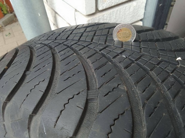 Goodyear négyévszakos gumik használtak, eladók9k