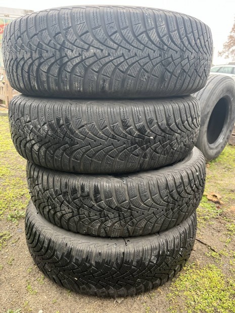 Goodyear tligumi 195/65 R15