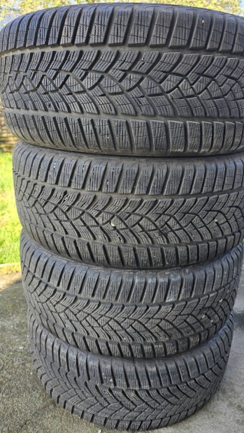 Goodyear ultragrip téli gumi 235/45 r18