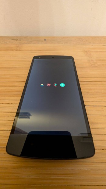 Google Nexus 5 32GB mobiltelefon