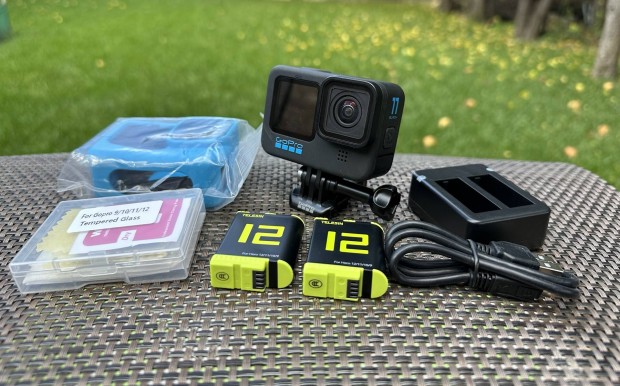 Gopro HERO 11 Black + 2db akku + tlt