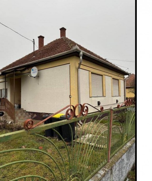 G�rbeh�zai 60 nm-es h�z elad� #4789197