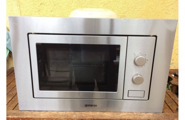 Gorenje 60 cm Bepthet Mikrohullm st, mikr inox Grilles