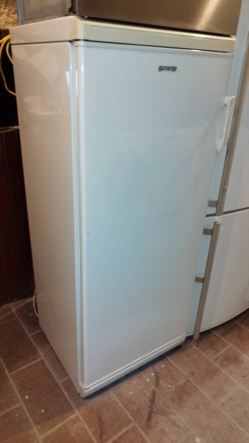 Gorenje R4727BAA kombinált hűtőszekrény 247 literes