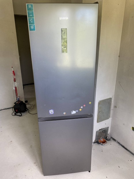 Gorenje kombinált no frost hűtőszekrény hibás