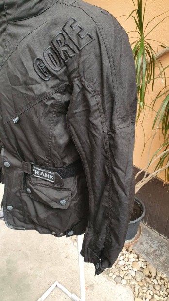 Goretex protectoros kabát