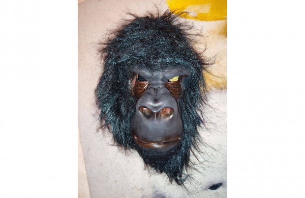 Gorilla, Majomember maszk