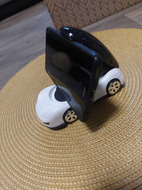 Gps, telefontart� aut�ba 