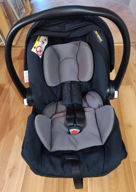 Graco Snug Essentials i-Size hordozó 40-75 cm Midnight Black
