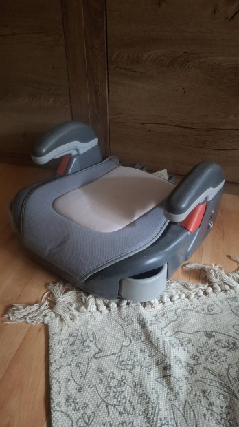 Graco ülésmagasító 15-36 kg