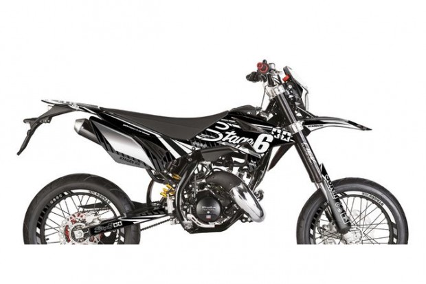 Grafikai k�szlet Beta RR 2011 - 2020 Stage6 Feh�r