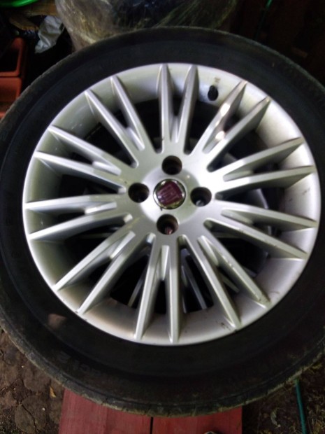 Grande Punto 16" felni eladó