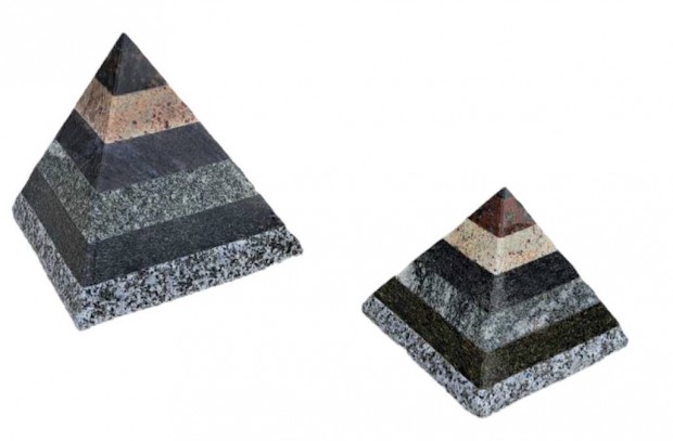 Grnit Piramis 