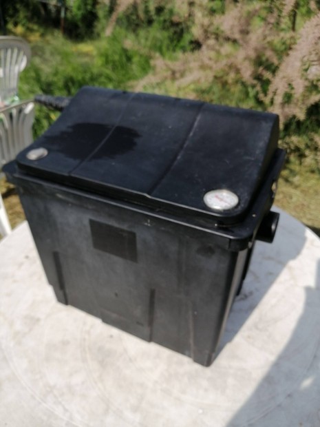 Gravitációs szűrő kerti tóhoz