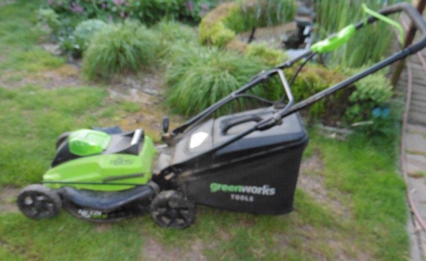 Greenworks GD40LM45 40V Li-ion akkus fnyrr, akku s tlt nlkl