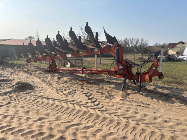 Gregoire Besson 8 fejes v�ltvaforgat� eke