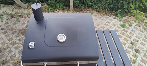 Grill Chef Comfort Basic faszenes grillkocsi