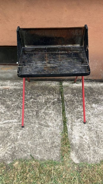 Grill (faszenes) eladó Győrben 5500 Ft