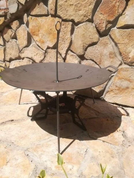 Grilltrcsa j 60cm szles