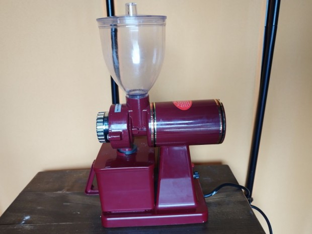 Grinder 600N Elektromos Kvdarl  Friss kv minden napra!