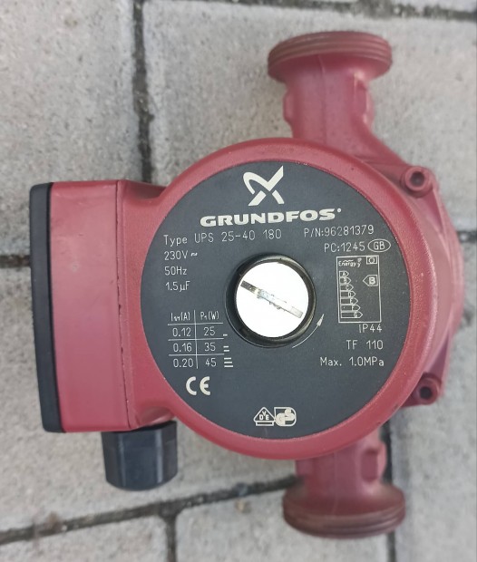 Grundfos 25-40 keringet szivatty