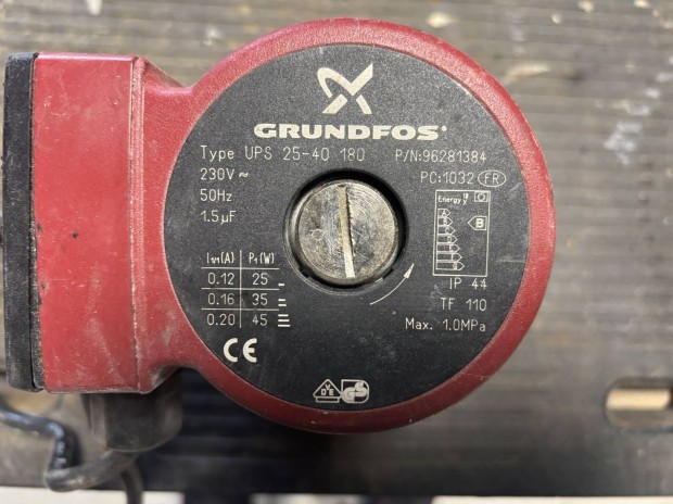 Grundfos UPS 25-40 szivatty motor