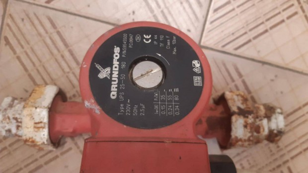 Grundfos szabályozható keringető keringtető szivattyú fűtésszivattyú