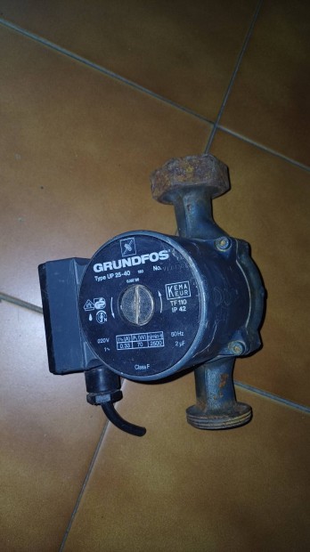 Grundfos szivattyu elad 