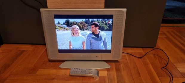 Grundig 15" televzi 40 cm-es 