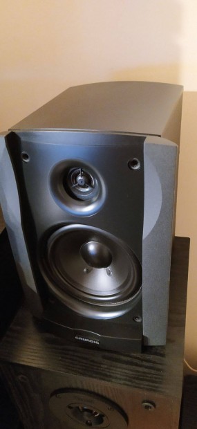 Grundig 2 utas hifi hangfalpár olcsón eladó