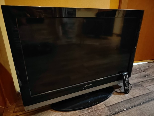Grundig 82cm-es LCD TV led vilgtssal, Full HD, elad.