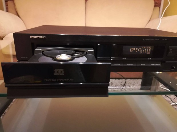 Grundig CD-301 CD lejtsz