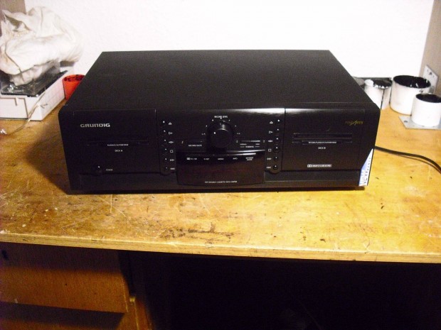 Grundig Fine/Arts CCF23 magn deck