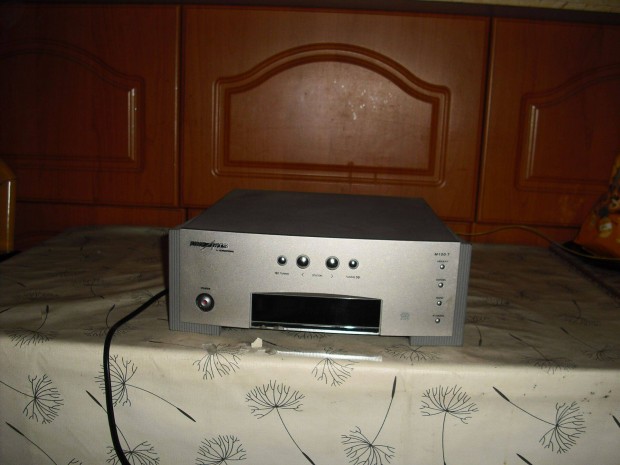 Grundig Finearts M100T tuner RDS