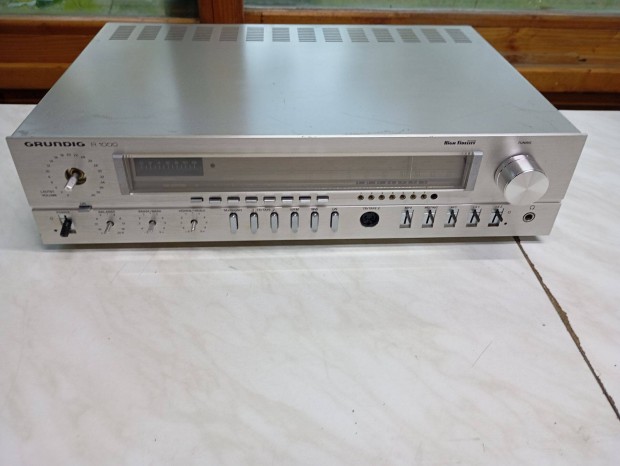 Grundig R1000 Hibás Hiányos Szállítás Az Árban Utánvéttel