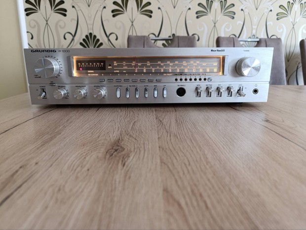 Grundig R 1000 