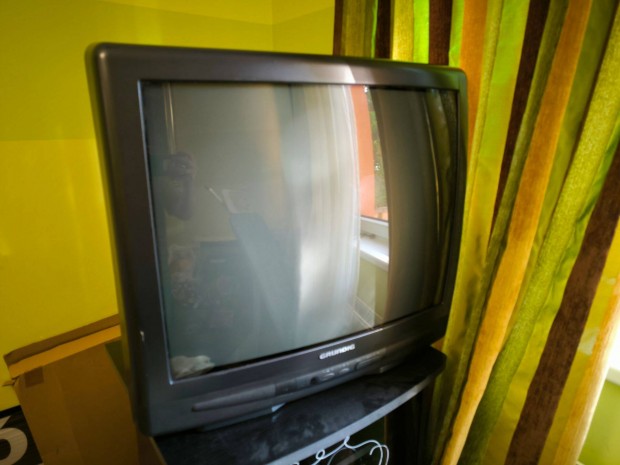 Grundig TV elad