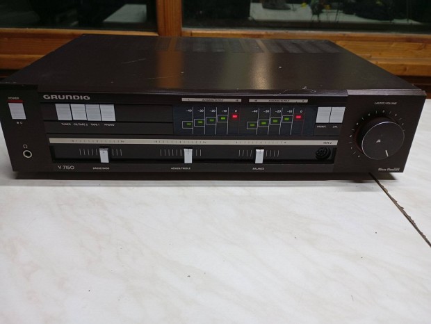 Grundig V7150 Erst Rszben Hibs Elad Szllts Az rban