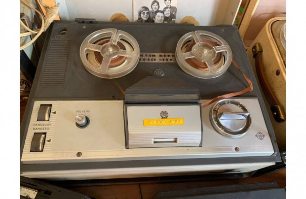Grundig ZK 120 orss szalagos magn