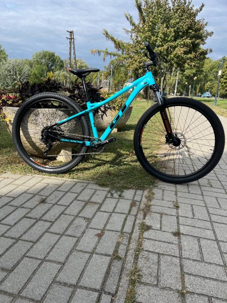 Gt Avalanche Comp S MTB kerkpr