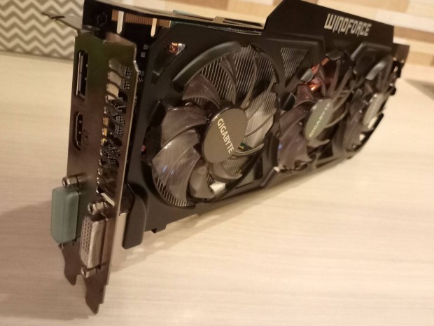 Gtx780 3GB Gigabyte videkrtya (384 bit)