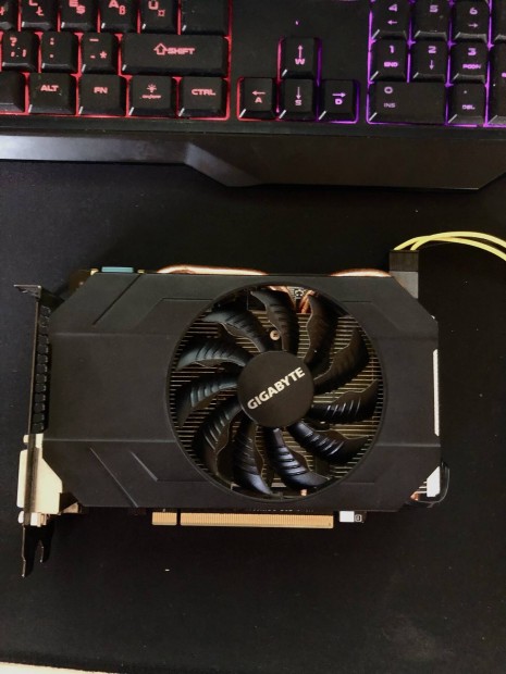 Gtx 960  2gb vram