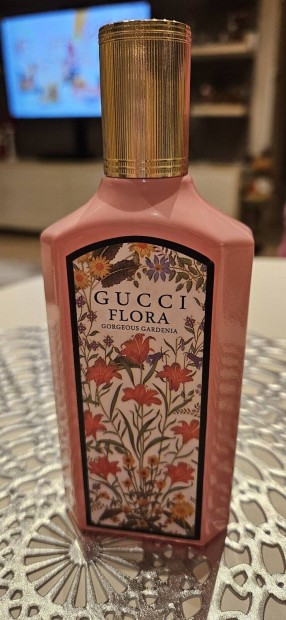 Gucci Flora parfm j csak bontva lett