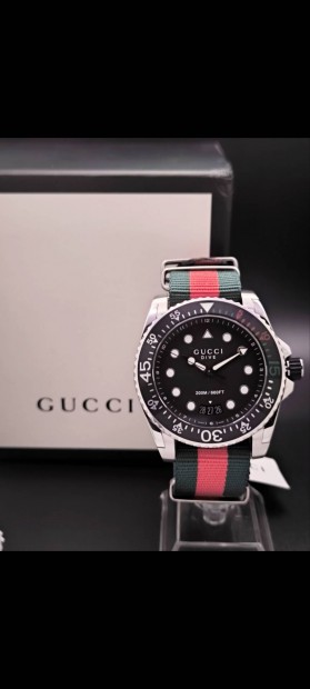 Gucci YA136209A Dive frfi ra, karra, Bp.