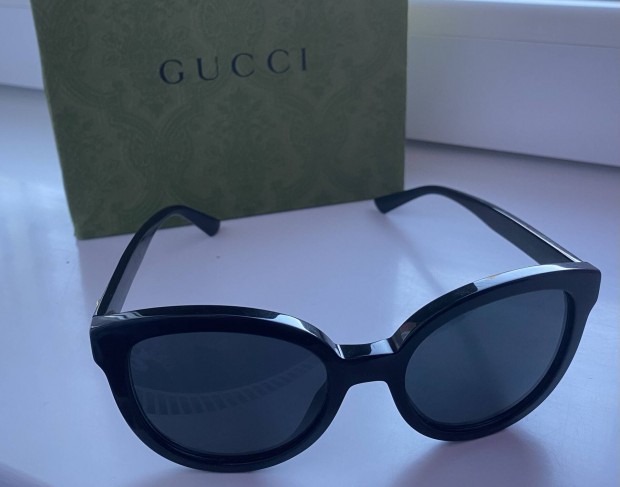 Gucci napszemveg Flron