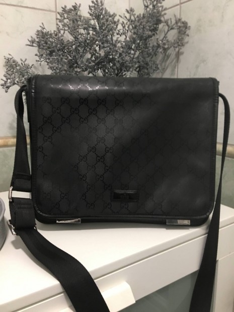 Gucci stilus fekete crossbody vll / oldal tska