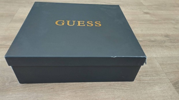 Guess doboz res
